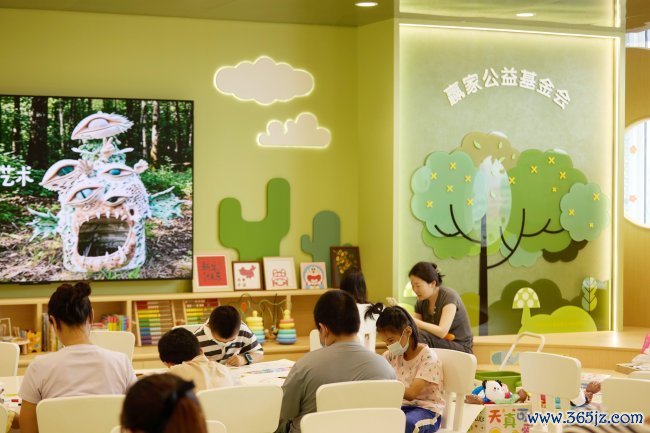 对话儿童艺术造就家陈吟：让艺术成为深圳儿童病院里的一束光