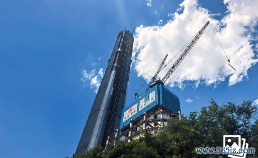 华北第一高楼烂尾十年后重启 